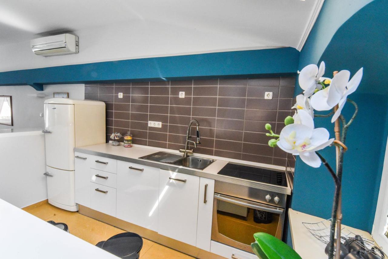 Rory Apartman